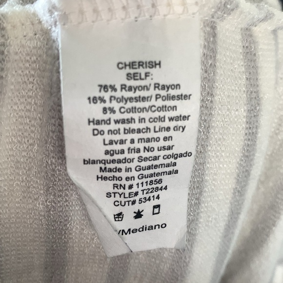 Womens Cherish Top, Medium, White/Gray Stripes - Picture 3 of 3